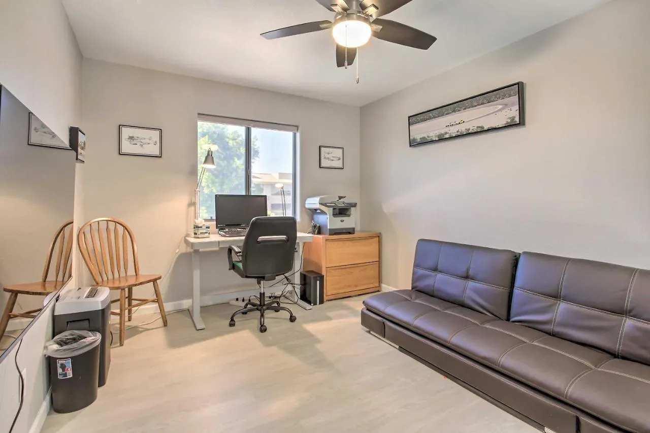 Spacious Scottsdale Retreat With Outdoor Oasis! 0*,